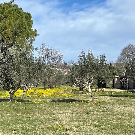 Le Nomade En Provence Bed & Breakfast Bouchet  Exterior photo
